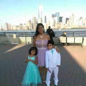 Meet your Posher, Valeria